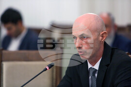 Парламент - Комисия по регионална политика, благоустройство и местно самоуправление - Коста Стоянов