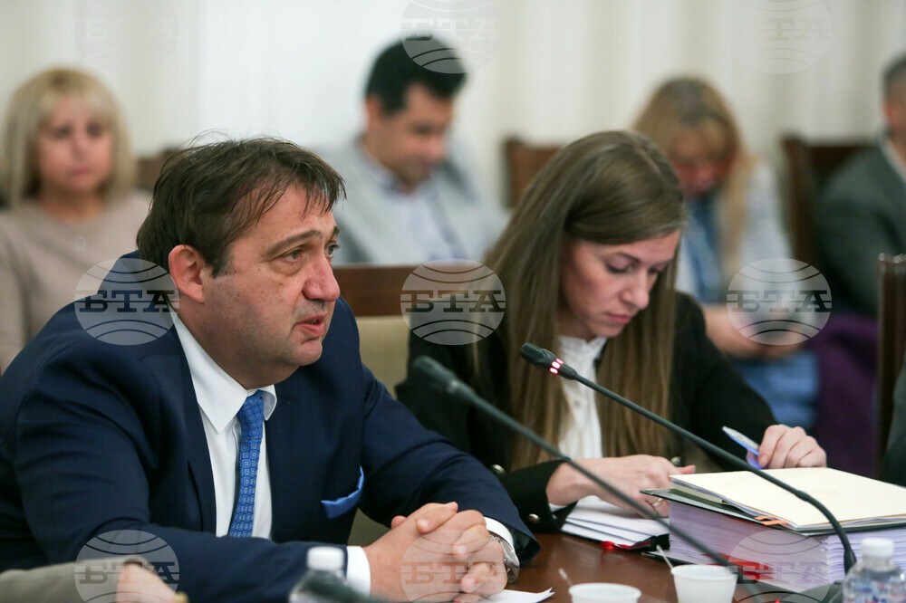 Парламент - Комисия по регионална политика, благоустройство и местно самоуправление - Иван Шишков