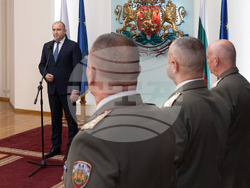 Държавният глава удостои български военнослужещи с висше офицерско звание