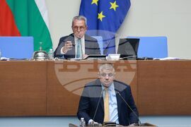 Народно събрание - заседание - Байрам Байрам