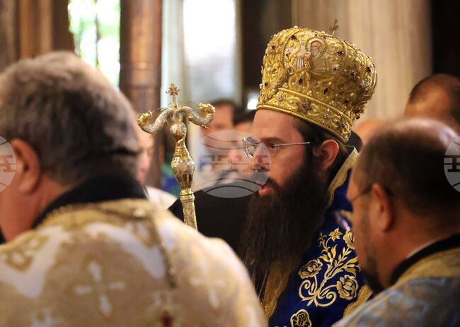 Бургас - Сливенски митрополит Арсений - служба