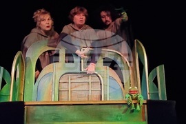 Бургас - „Жабокът цар" - куклен спектакъл