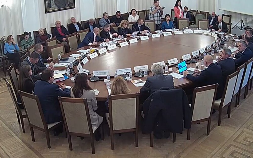 Министър Шишков: До няколко дни ще са готови допълнителни указания към общините за прилагане на индексацията на договорите в строителството