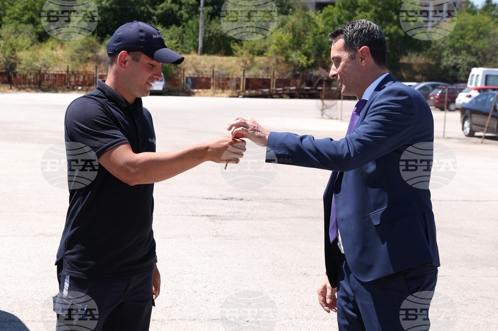 Изпълнителна агенция „Автомобилна администрация“ - нови автомобили