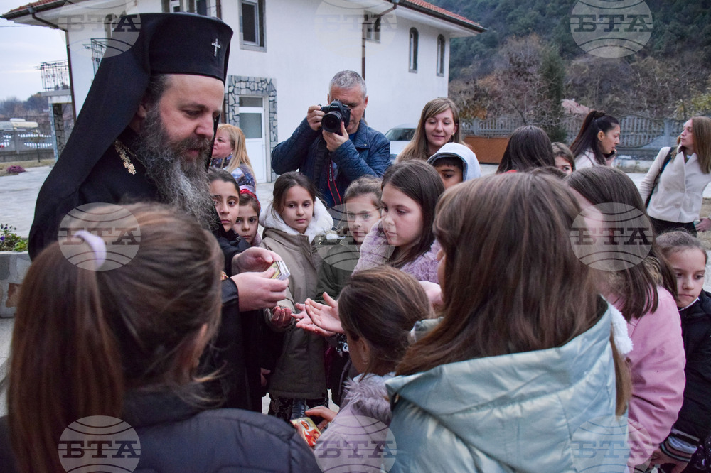 Кресна - храм-паметник и костница - изложба