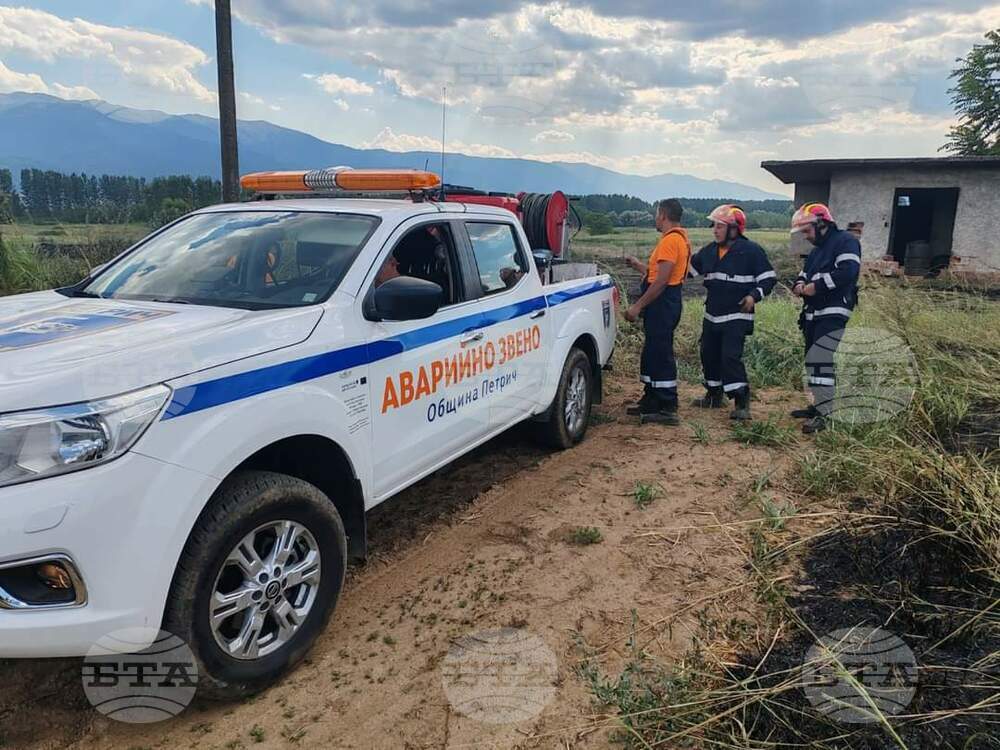 На 10 пожара са реагирали от групата за бедствия и аварии в Петрич в рамките на месец