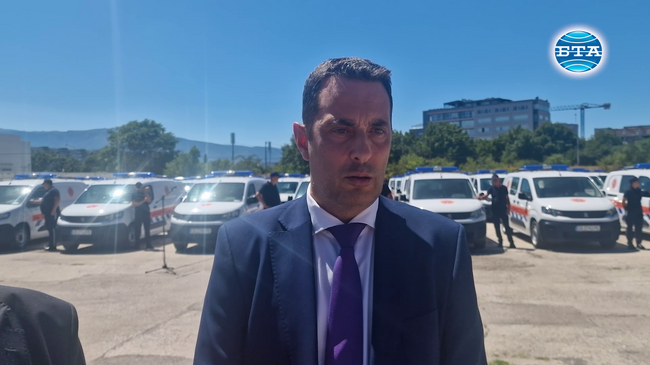 Колкото по-добре поддържаме автомобила, толкова по-малко проблеми ще имаме на техническия преглед, заяви министър Гвоздейков