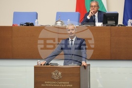 Народно събрание - заседание - Костадин Костадинов