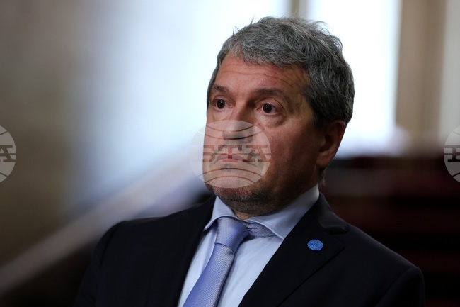 Поздравителен адрес от Тошко Йорданов, председател на Комисията по културата и медиите