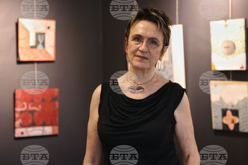 Бургас - Галина Шехирян - „Споделени пространства“ - изложба