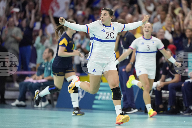 Tokyo 2020-mesterne Frankrike og Norge skal konkurrere i finalen i den olympiske håndballturneringen for kvinner