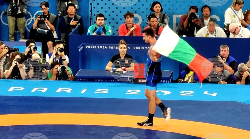 Франция - XXXIII Летни олимпийски игри - борба класически стил - Семен Новиков