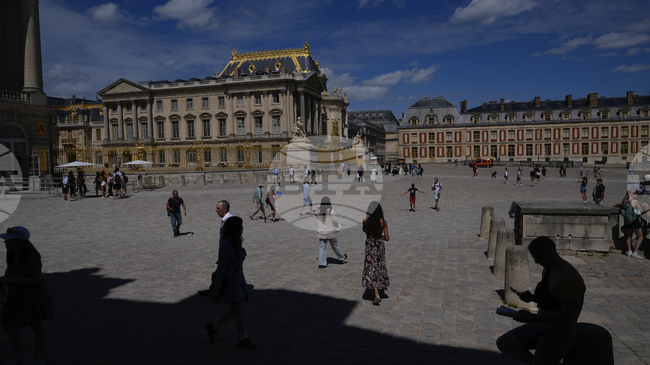 След Лувъра и дворецът Версай увеличава цените за посетители от страни извън Европейското икономическо пространство