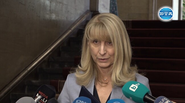 Още от утре започвам разговори със сегашните министри и други експерти, каза номинираната за служебен премиер Горица Грънчарова-Кожарева