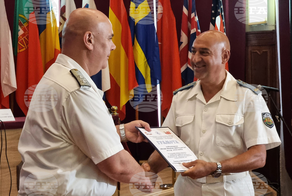 Варна - Военноморски сили - годишнина - награждаване