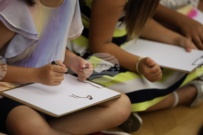 Българското посолство в Мексико заедно с Основно държавно училище „Република България“ в град Мексико организираха конкурс за детска рисунка