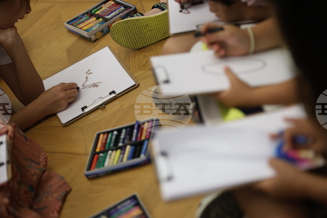 НХГ - рисуване - Ателие за деца