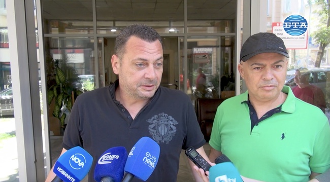 Не знаем какво да очакваме, нямаме материали, казаха Иван Ченчев и Георги Свиленски преди заседанието на Националния съвет на БСП