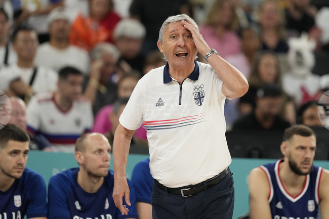 Селекционерът на националния тим по баскетбол на Сърбия Светислав Пешич: "Никой не обича да губи, трудно е за всички"