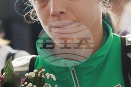 Летище София - олимпийци - посрещане - Пламена Миткова