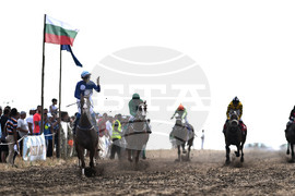 Село Беловец - конни надбягвания