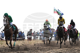 Село Беловец - конни надбягвания