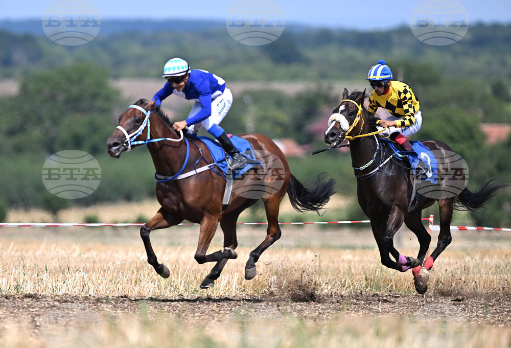 Село Беловец - конни надбягвания