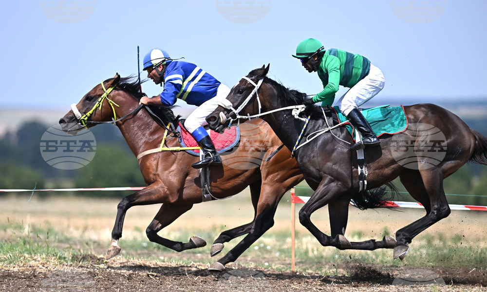 Село Беловец - конни надбягвания