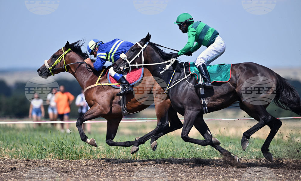 Село Беловец - конни надбягвания