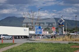 Граничен пункт „Кулата“ - трафик