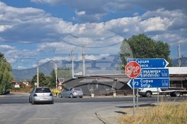 Граничен пункт „Кулата“ - трафик