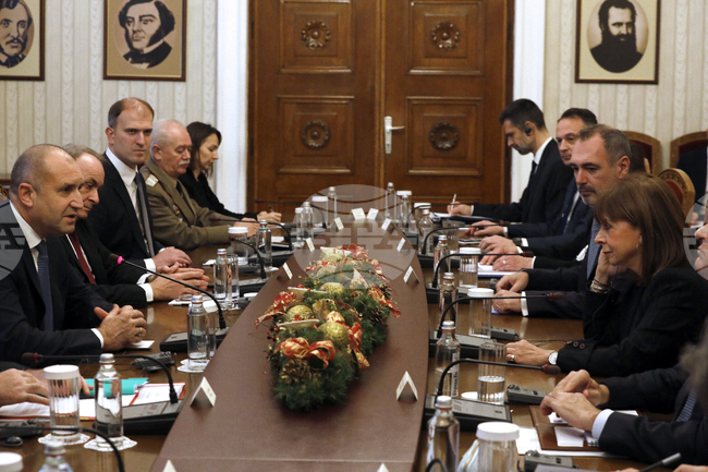 Румен Радев - Катерина Сакеларопулу - пленарни разговори