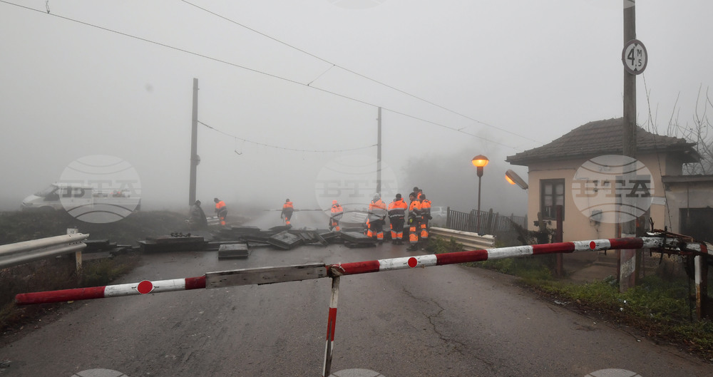 Село Ясеновец - жп прелез - ремонтни дейности