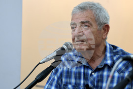 Варна - „Алея на книгата" - Стефан Цанев