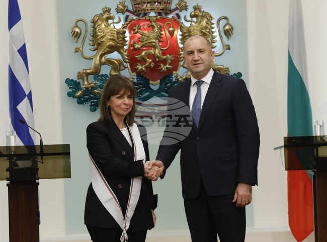 Румен Радев - Катерина Сакеларопулу - орден „Стара планина“