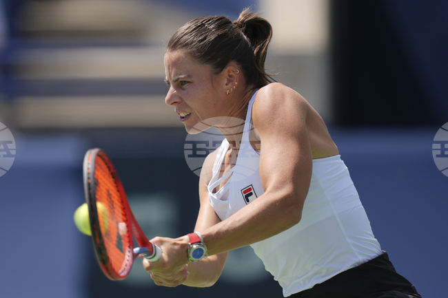 Две от поставените отпаднаха във втория кръг на турнира по тенис във Вашингтон