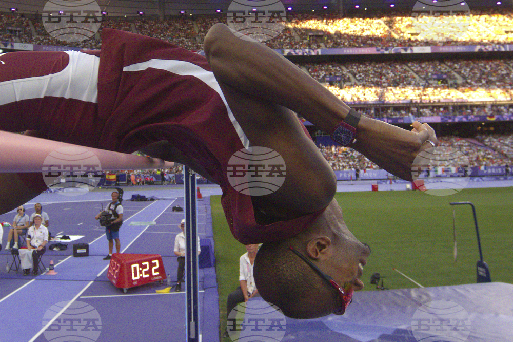 Трикратният световен шампион в скока на височина Мутаз Еса Баршим (Катар) се оттегли от първенството на планетата в Токио поради контузия