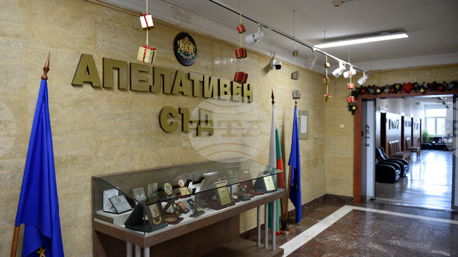 Апелативният съд във Варна остави под домашен арест гражданин на Русия и Израел, издирван с червена бюлетина на Интерпол