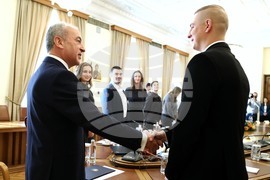 Министерски съвет - Гълъб Донев - студенти