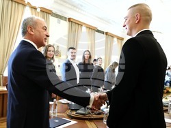 Министерски съвет - Гълъб Донев - студенти