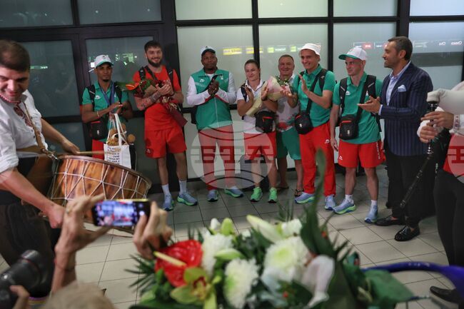 Летище София - олимпийци - посрещане 