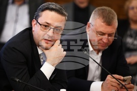 Парламент - Комисия по културата и медиите