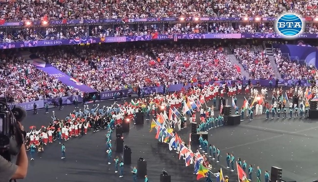 XXXIII Олимпийски игри бяха закрити със зрелищна церемония на „Стад дьо Франс“ в Париж