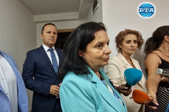 Министърът на правосъдието Мария Павлова би приела да е част от новия служебен кабинет