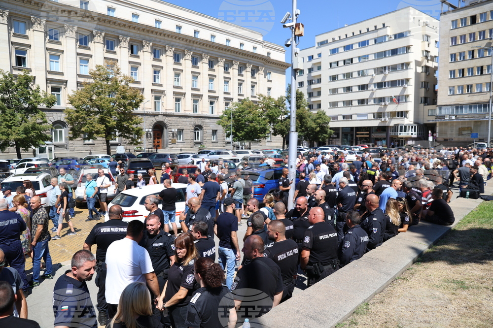 Протест - МВР служители