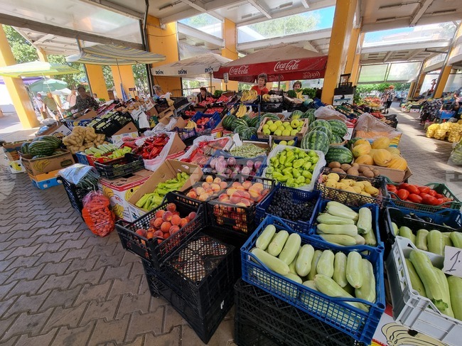 Wholesale Prices of Almost All Basic Food Producs, Fruit, Veg Up in Past Week