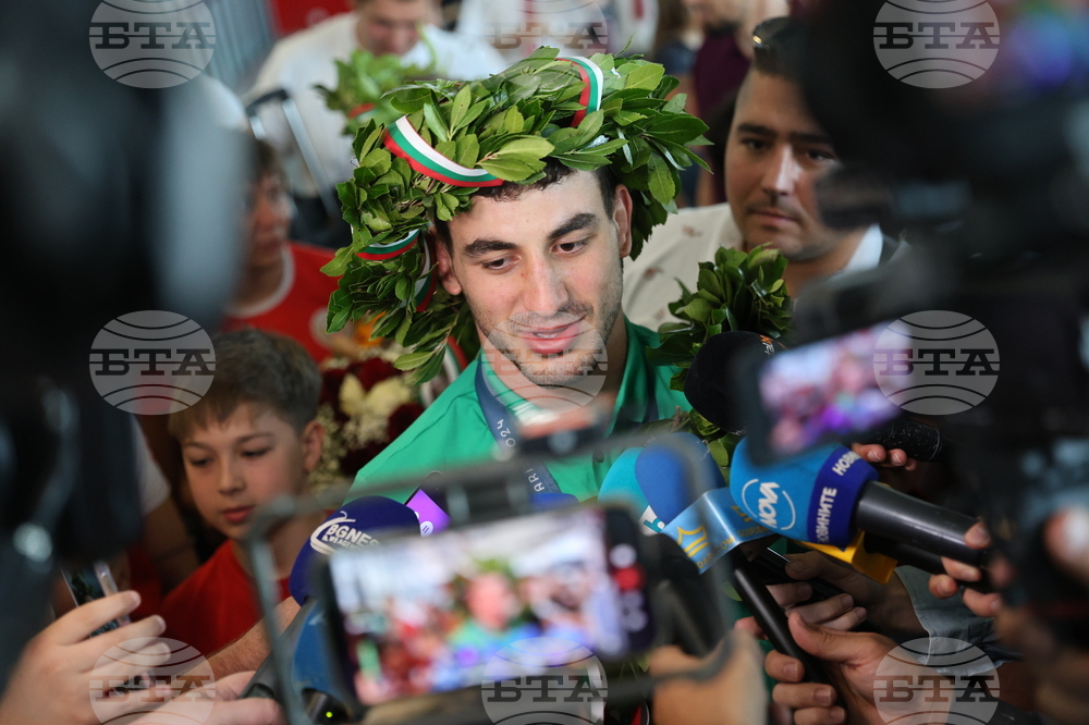 Летище София - олимпийци - посрещане