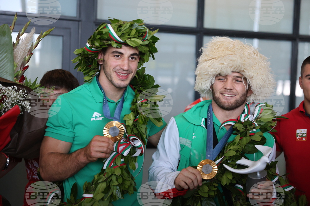 Летище София - олимпийци - посрещане
