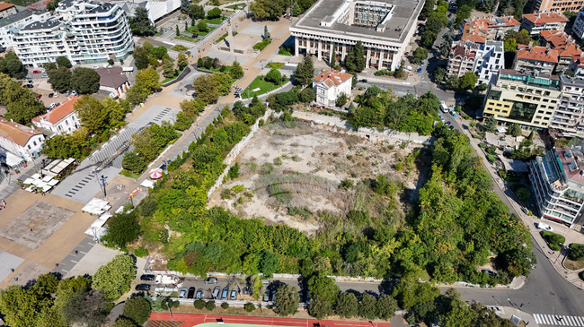 Бургас - център - терен