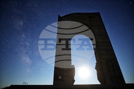 Троян - Арка на свободата - Персеиди